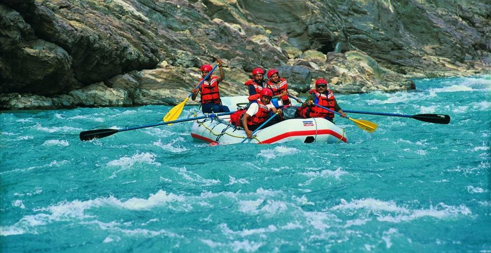 8 Incredible River Rafting Destinations In India You Should Never Miss