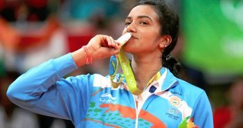 10 lesser known PV Sindhu facts | Playo pv sindhu with the olympics silver medal