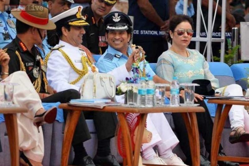 Sachin at the 82nd airforce day