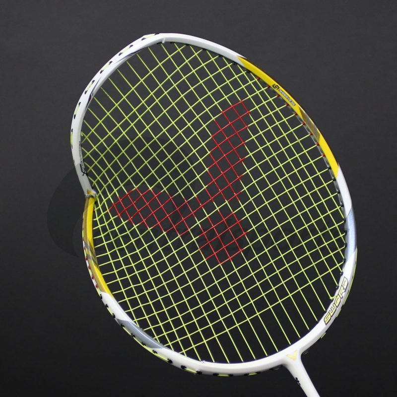 broken badminton rackets