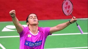 saina nehwal uses yonex badminton racket