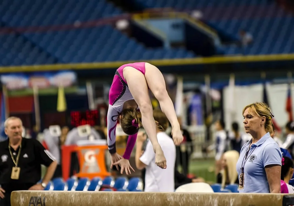 Competitive Gymnastics for Young Girls: What to Expect - HowTheyPlay