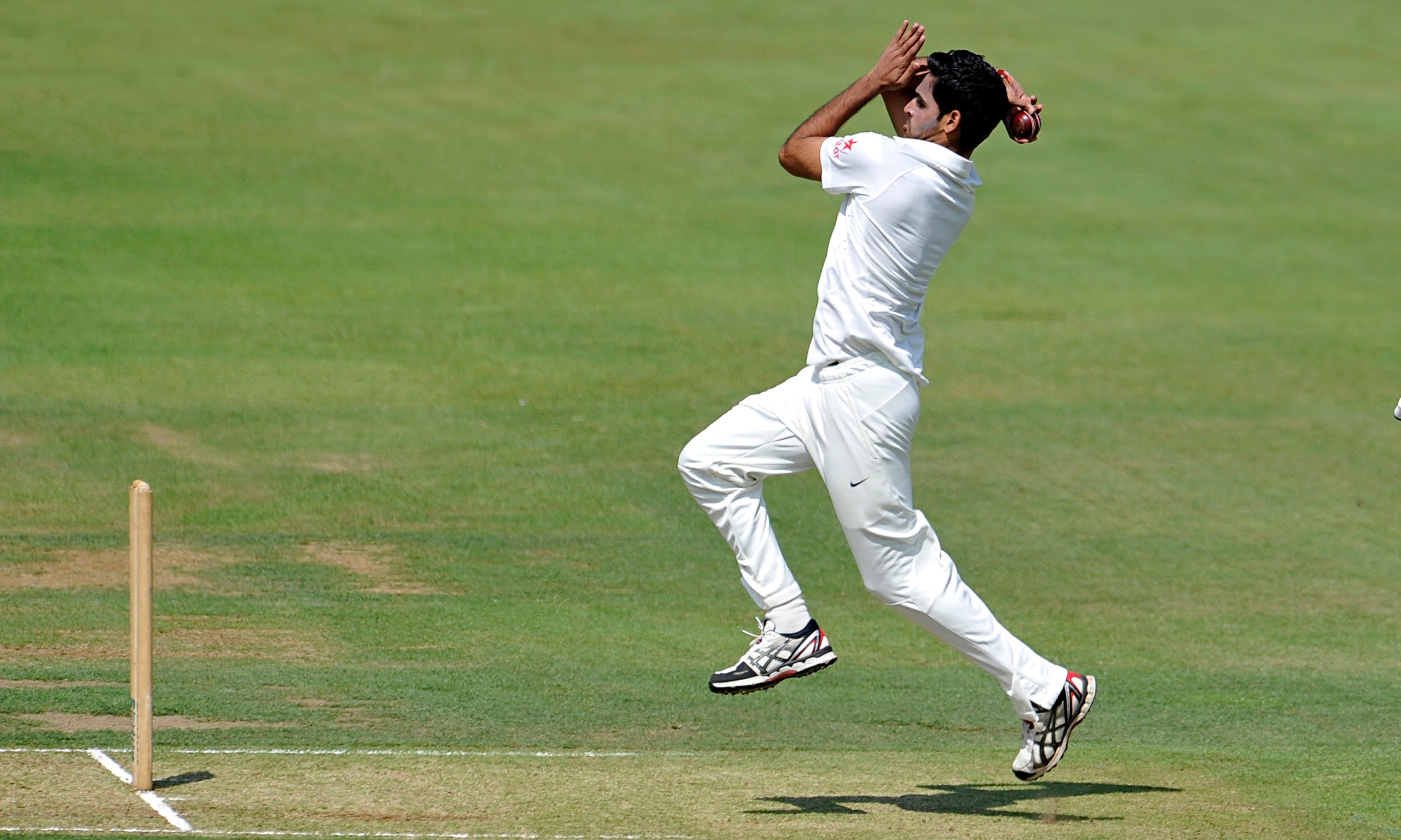 Shane Warne Bowling Action Slow Motion