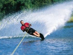 water skiing goa