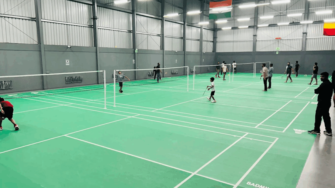 AVYAKTA - Experience Badminton