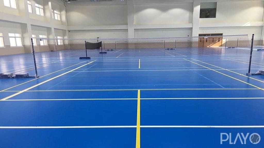 Badminton court in Cleopatra Sports