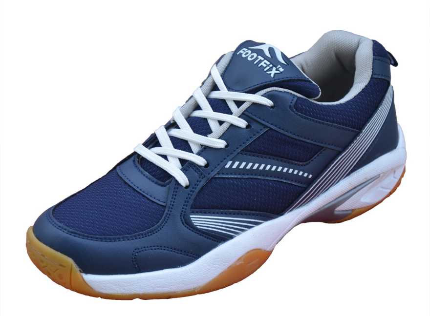 5 Non Marking Badminton Shoes That's Best To Shop On Flipkart - Playo