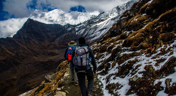 9 Trekking Essentials to Carry