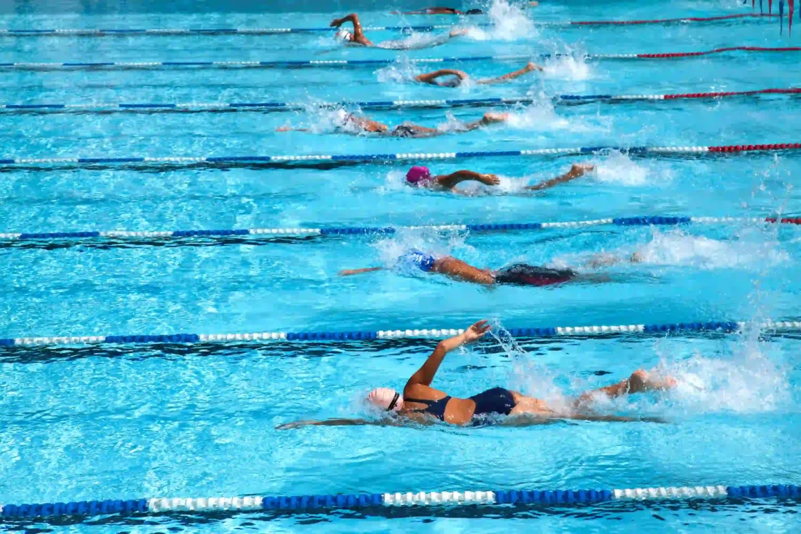 Swimming race