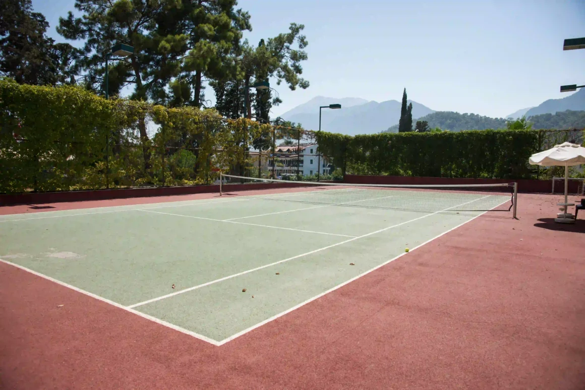 Tennis court