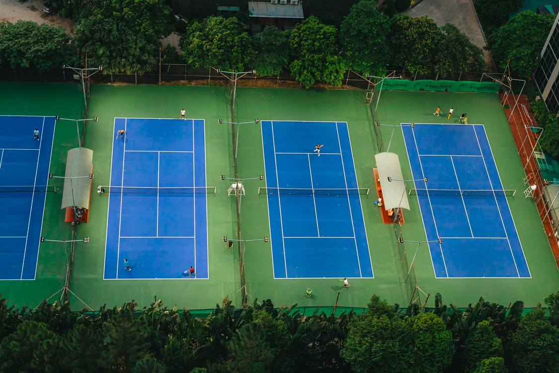 Tennis court